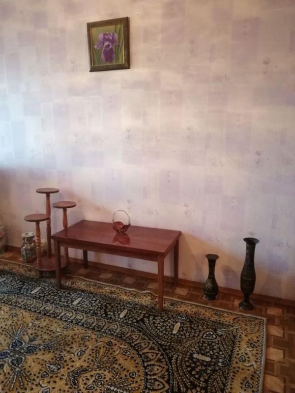 Sale 3 bedroom-(s) apartment 68 sq. m., Hvardiytsiv-Shyronintsiv Street 63