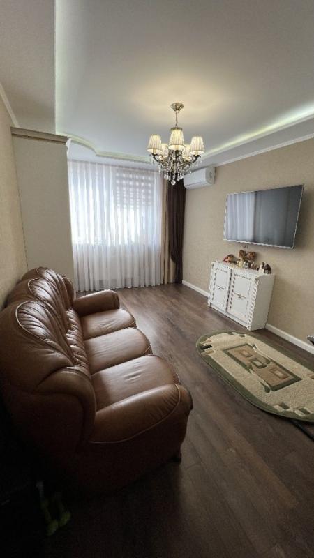 Продажа 1 комнатной квартиры 40 кв. м, Саломеи Крушельницкой ул. 15