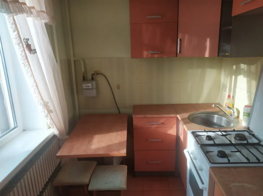 Sale 1 bedroom-(s) apartment 34 sq. m., Volodymyra Velykoho Street 12