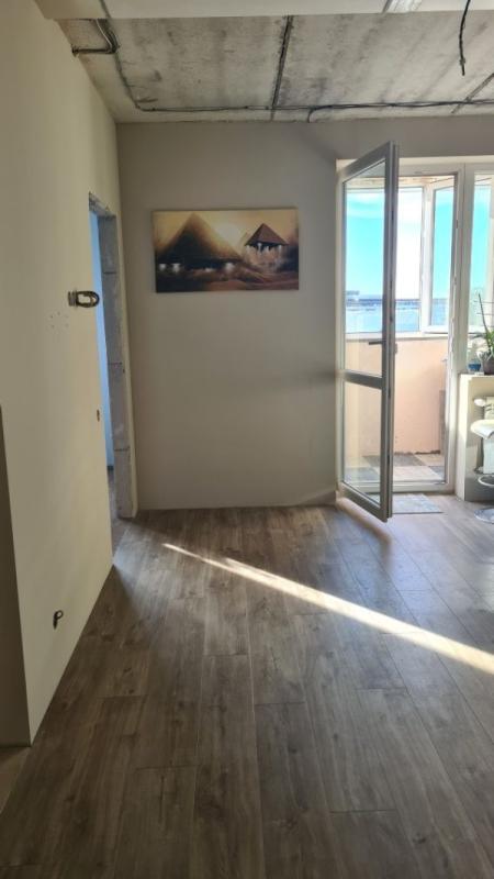 Sale 1 bedroom-(s) apartment 48 sq. m., Lva Landau Avenue 52