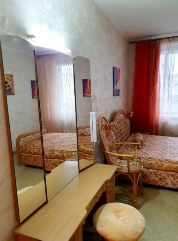 Sale 3 bedroom-(s) apartment 64 sq. m., Akademika Pavlova Street 319