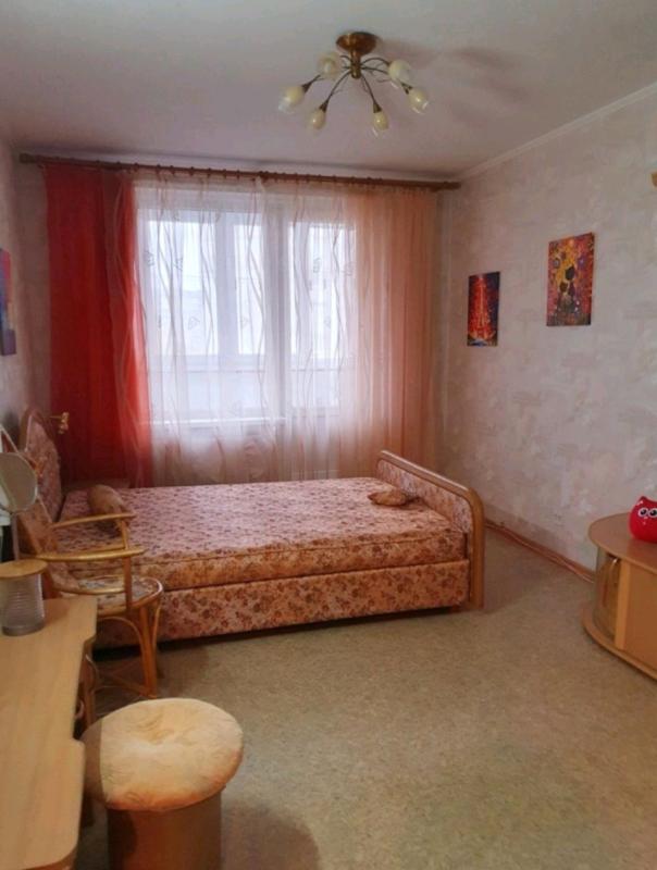 Sale 3 bedroom-(s) apartment 64 sq. m., Akademika Pavlova Street 319