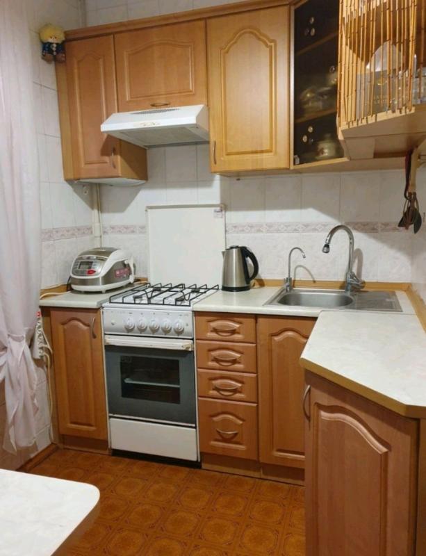 Sale 3 bedroom-(s) apartment 64 sq. m., Akademika Pavlova Street 319