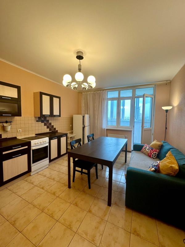 Sale 1 bedroom-(s) apartment 52 sq. m., Voskresenska Street 12В