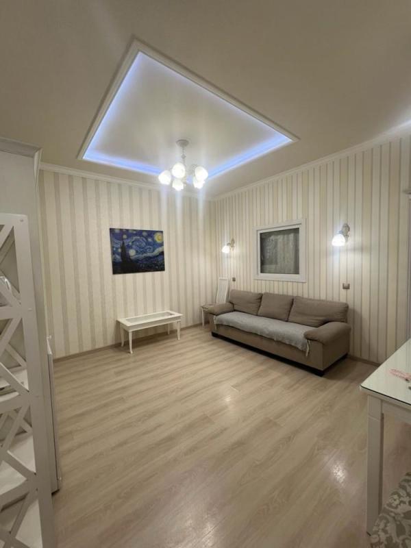 Sale 3 bedroom-(s) apartment 55 sq. m., Danylevskoho Street 20