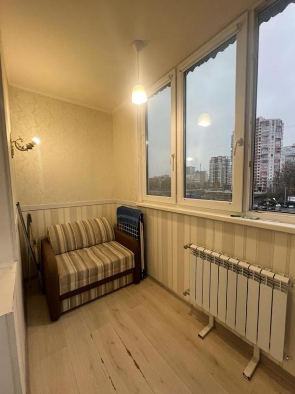 Sale 3 bedroom-(s) apartment 55 sq. m., Danylevskoho Street 20