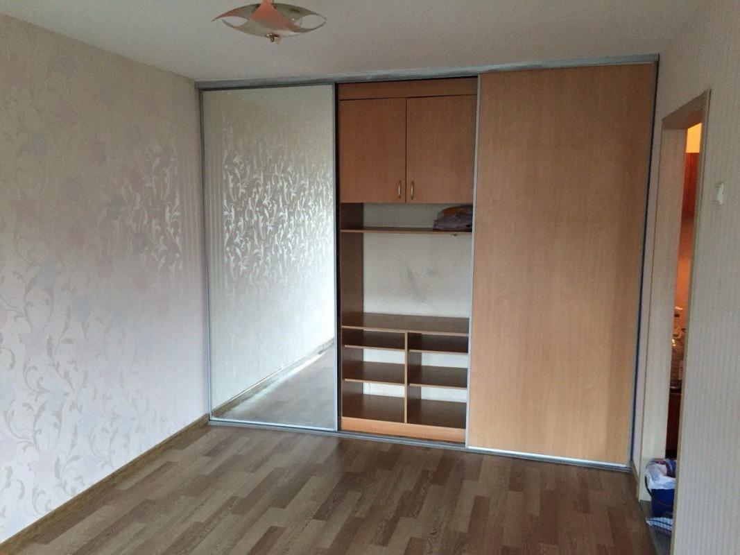 Продаж 1 кімнатної квартири 28 кв. м, Науки просп. 41а