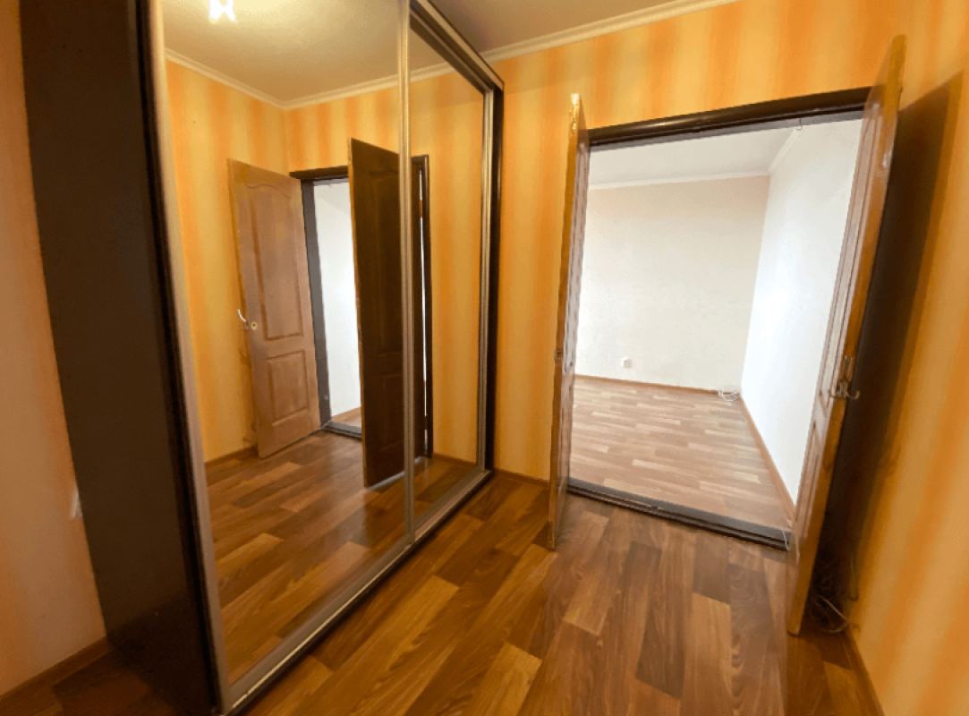 Sale 2 bedroom-(s) apartment 44.6 sq. m., Saltivske Highway 242