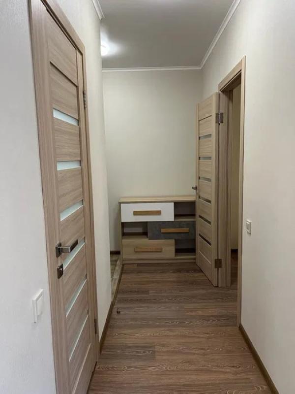 Long term rent 1 bedroom-(s) apartment Akademika Barabashova Street 12