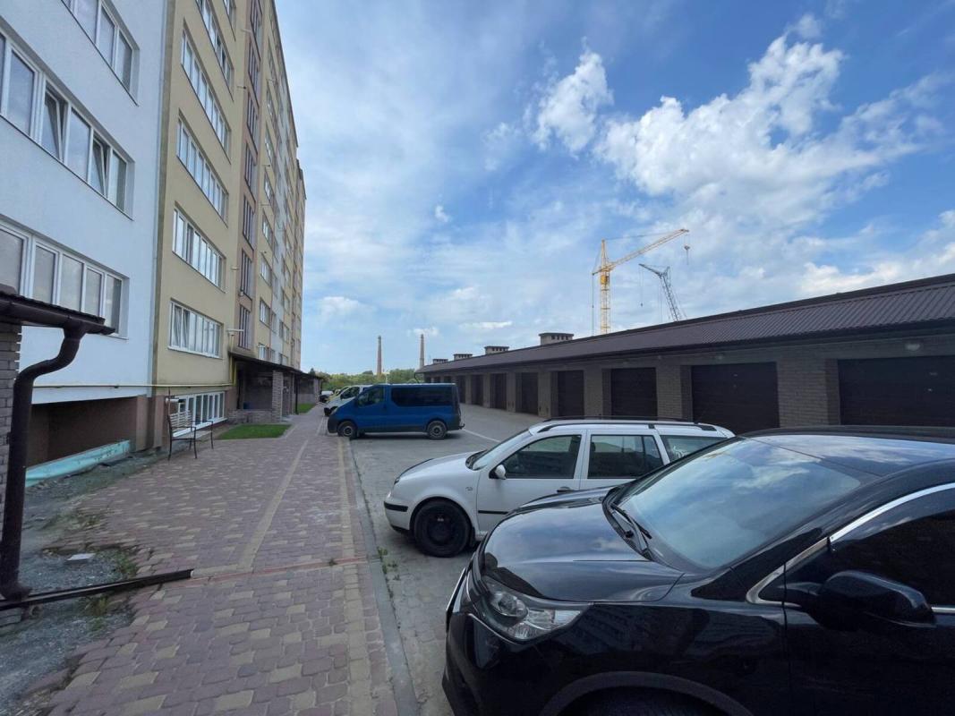 Sale 1 bedroom-(s) apartment 44.3 sq. m., Illyenka street