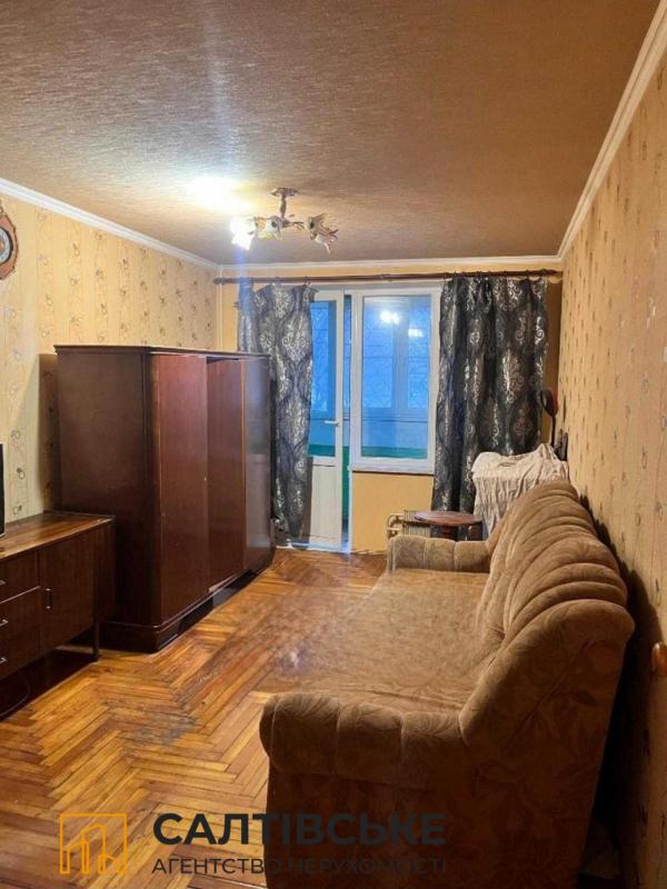 Продажа 3 комнатной квартиры 65 кв. м, Героев Труда ул. 12