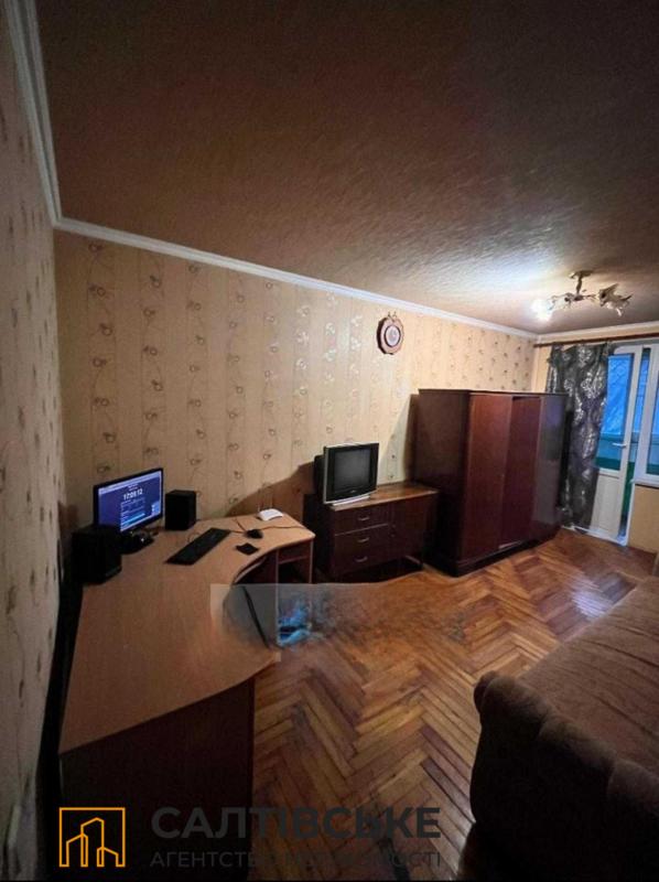 Продажа 3 комнатной квартиры 65 кв. м, Героев Труда ул. 12