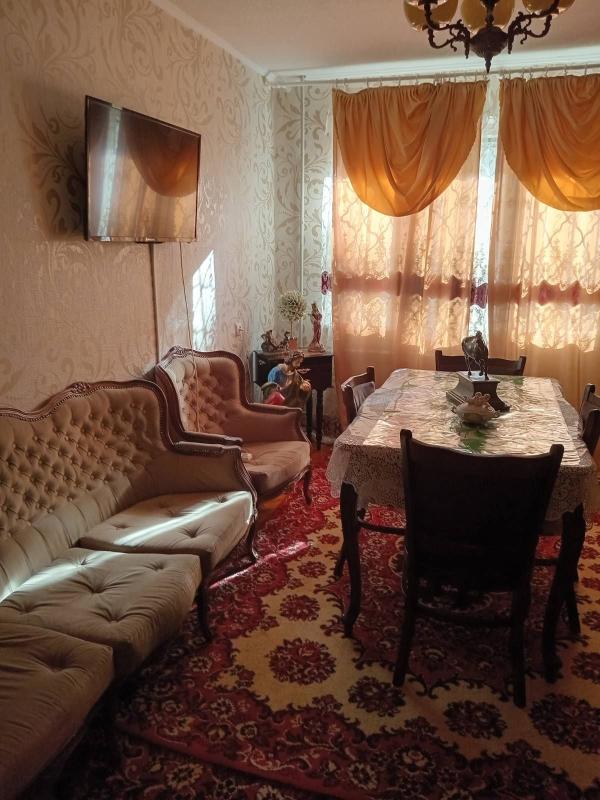 Sale 3 bedroom-(s) apartment 62 sq. m., Byron Avenue (Heroiv Stalinhrada Avenue) 136