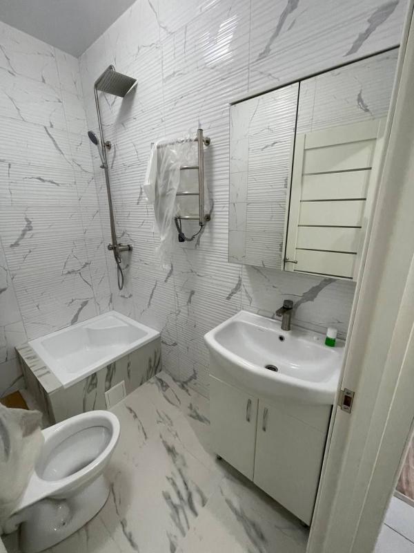 Sale 1 bedroom-(s) apartment 28 sq. m., Kolomenska Street 4