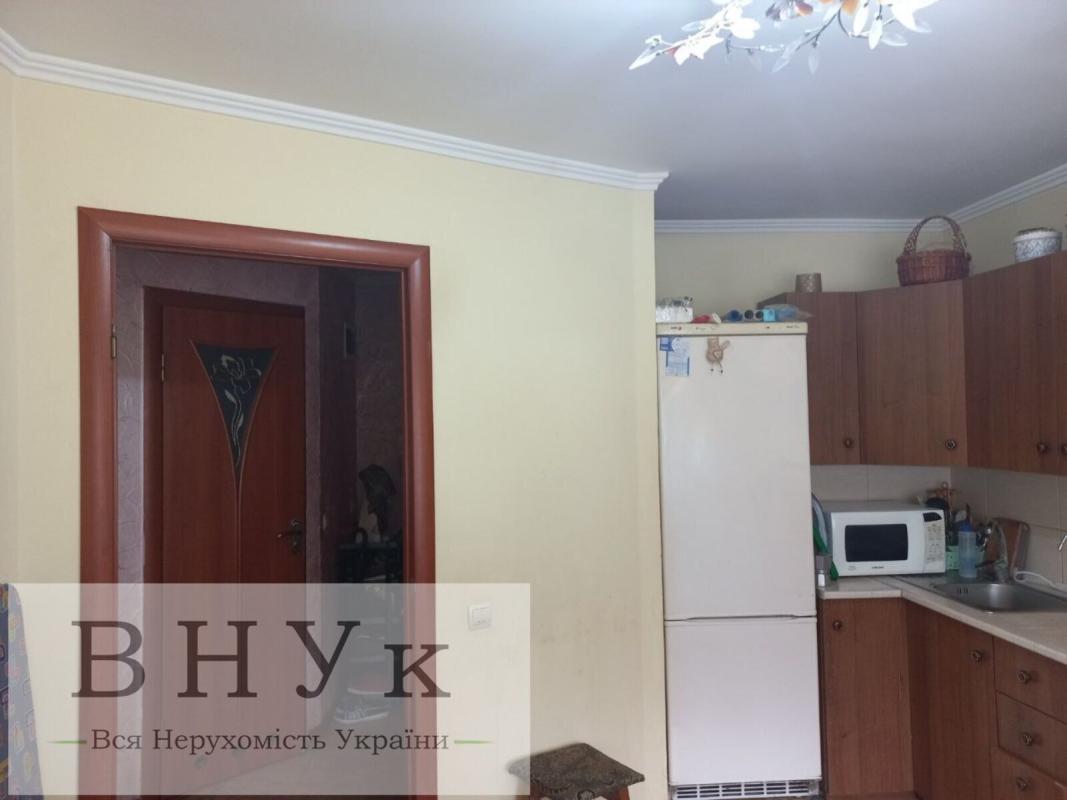 Продаж 1 кімнатної квартири 36 кв. м, Текстильна вул.