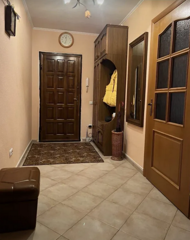 Sale 4 bedroom-(s) apartment 166 sq. m., Lypova Street 8