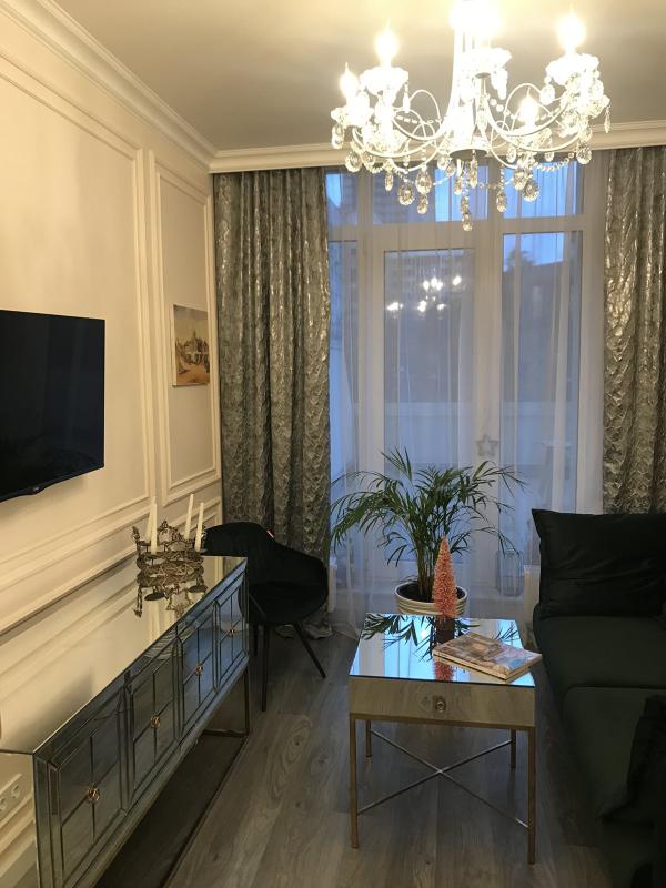 Long term rent 1 bedroom-(s) apartment Zhylianska Street 68