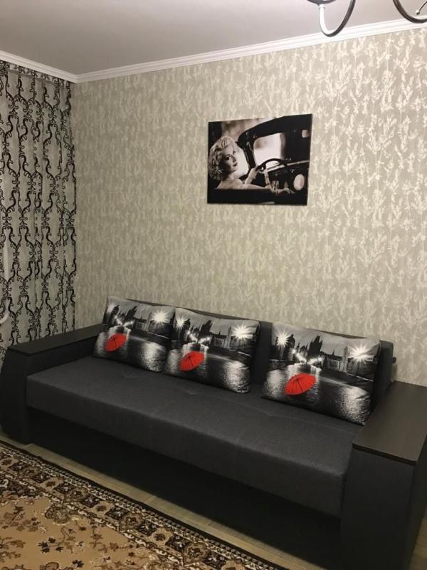 Sale 1 bedroom-(s) apartment 34 sq. m., Morozova Street 32