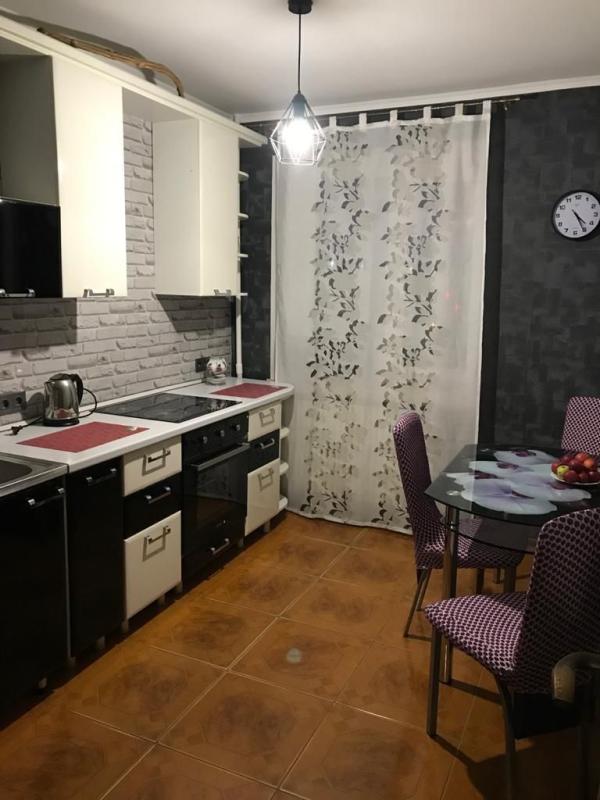 Sale 1 bedroom-(s) apartment 34 sq. m., Morozova Street 32