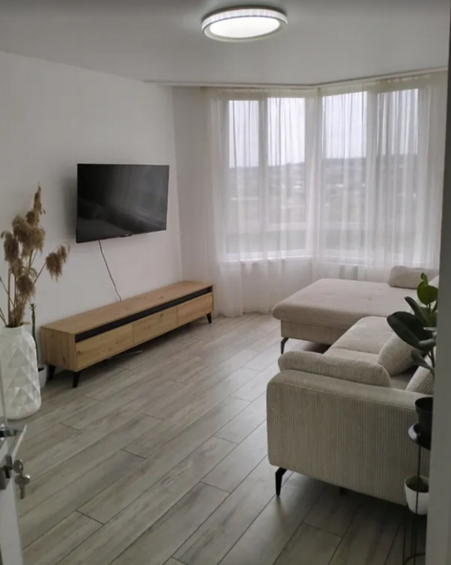 Sale 2 bedroom-(s) apartment 58 sq. m., Bilohirska Street 13