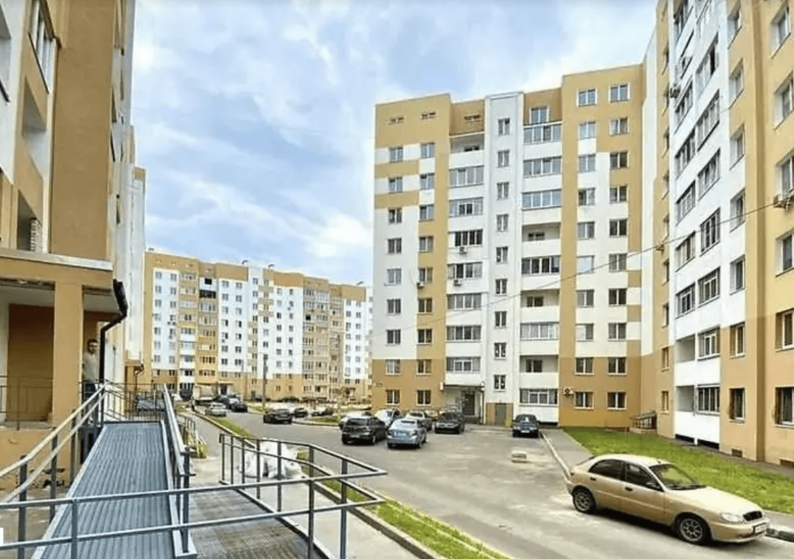 Продаж 2 кімнатної квартири 73 кв. м, Льва Ландау просп. 52