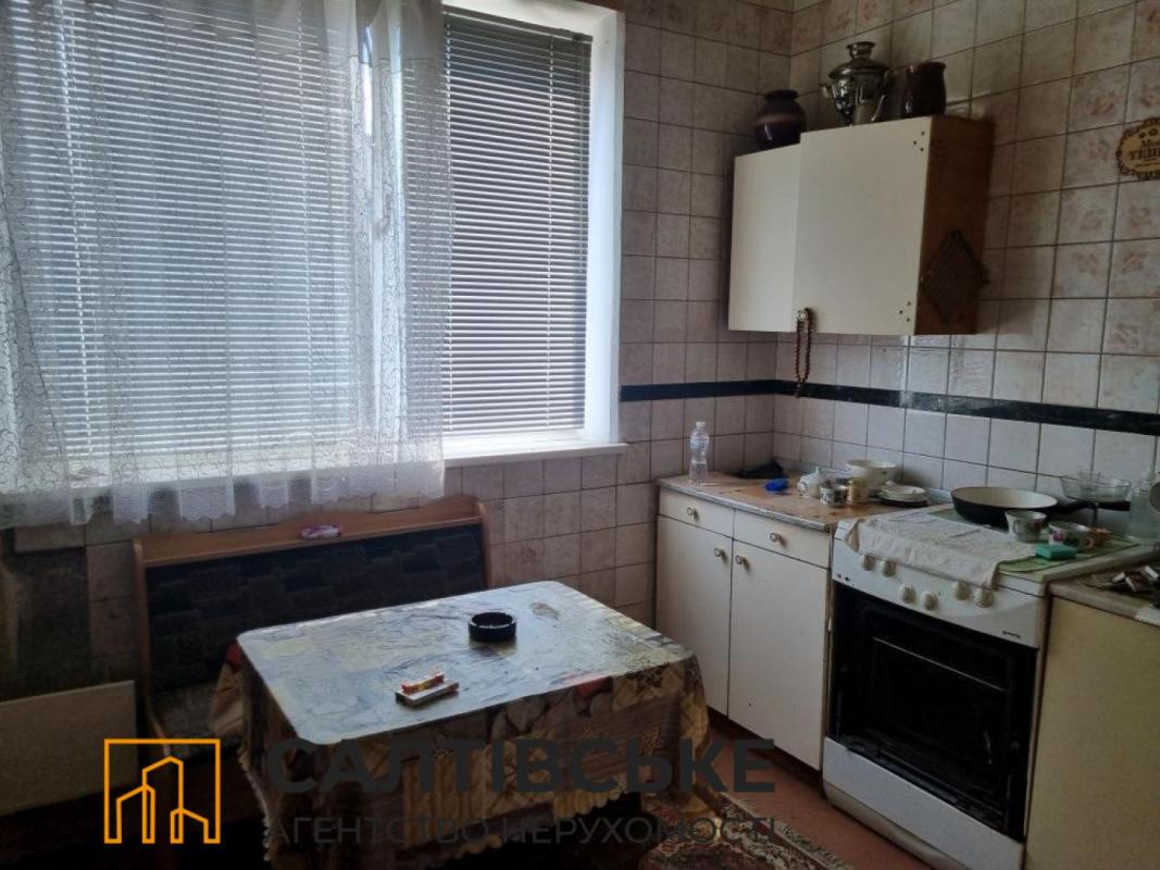 Sale 3 bedroom-(s) apartment 75 sq. m., Natalii Uzhvii Street 92