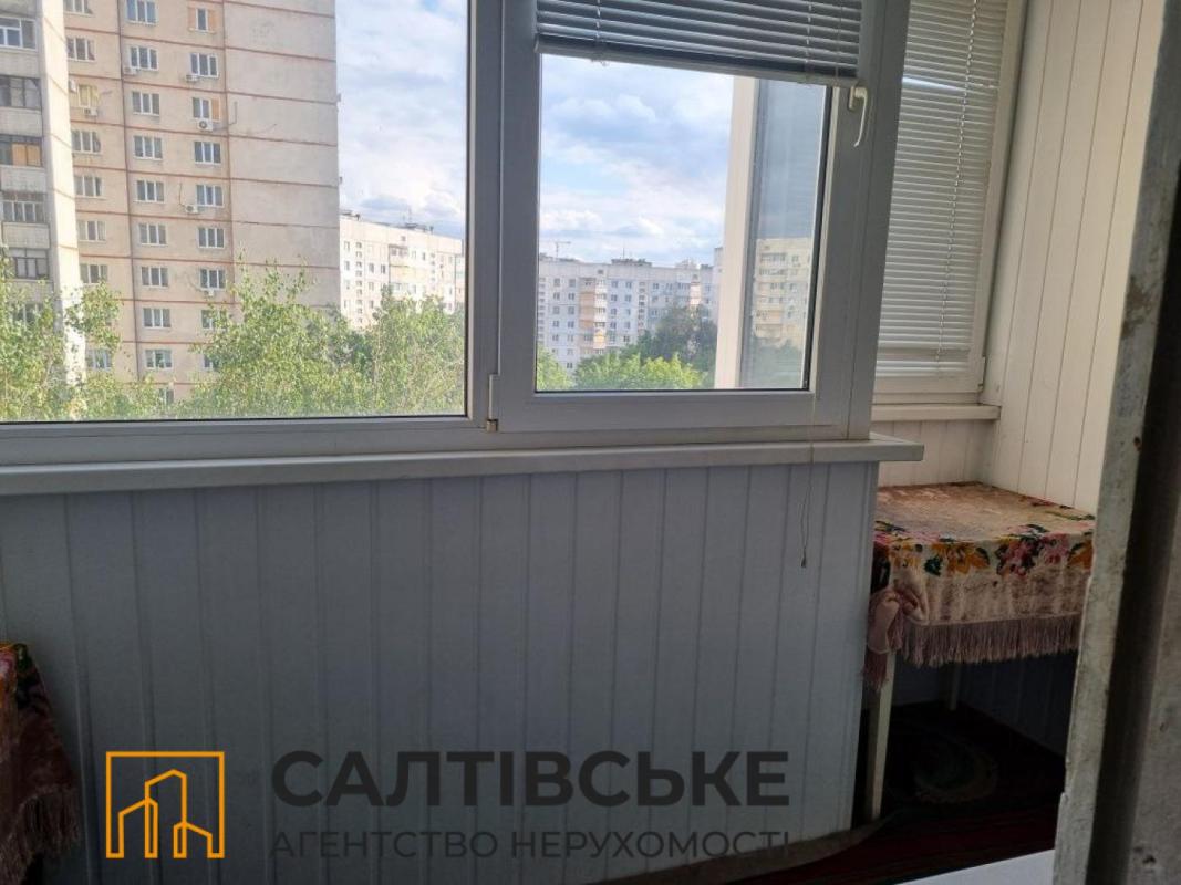 Sale 3 bedroom-(s) apartment 75 sq. m., Natalii Uzhvii Street 92