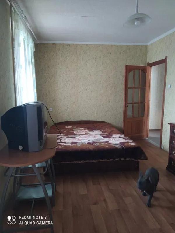 Long term rent 2 bedroom-(s) apartment Natalii Uzhvii Street 106