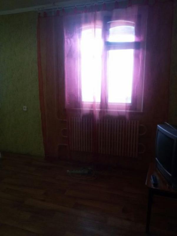 Long term rent 2 bedroom-(s) apartment Natalii Uzhvii Street 106