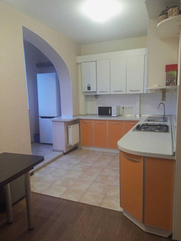 Sale 2 bedroom-(s) apartment 62 sq. m., Pereiaslavska Street 23