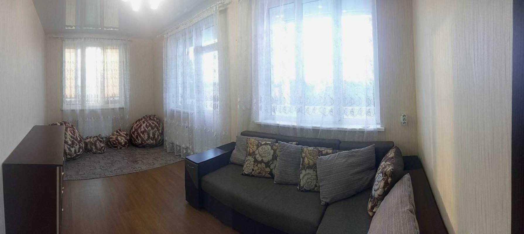 Sale 2 bedroom-(s) apartment 62 sq. m., Pereiaslavska Street 23