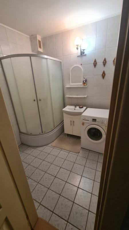 Продаж 3 кімнатної квартири 96 кв. м, Петра Григоренка просп. (Маршала Жукова) 21