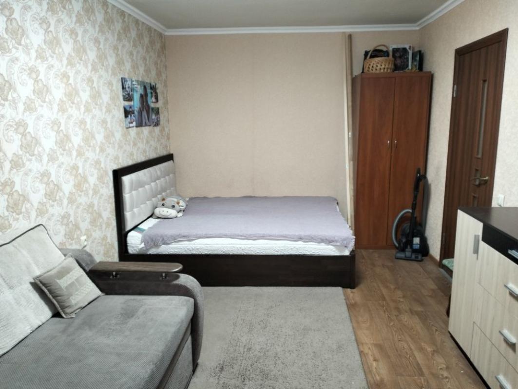 Sale 1 bedroom-(s) apartment 34 sq. m., Profspilkovy Boulevard 9а