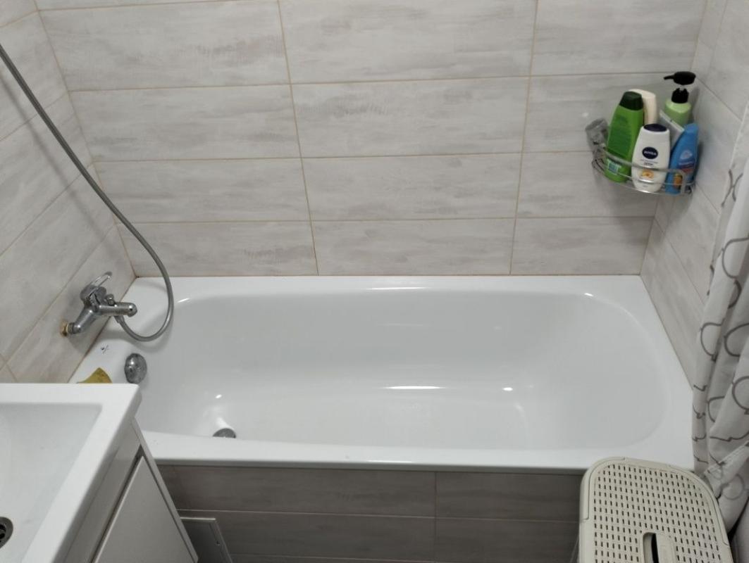 Sale 1 bedroom-(s) apartment 34 sq. m., Profspilkovy Boulevard 9а