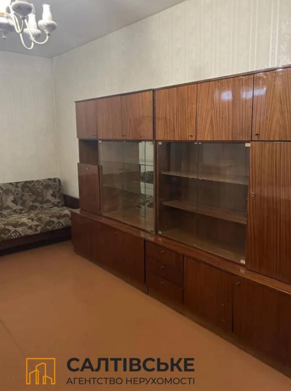 Продаж 2 кімнатної квартири 55 кв. м, Джерельна вул. 13