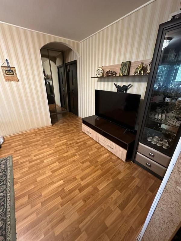 Продаж 3 кімнатної квартири 58 кв. м, Байрона просп. (Героїв Сталінграда) 181