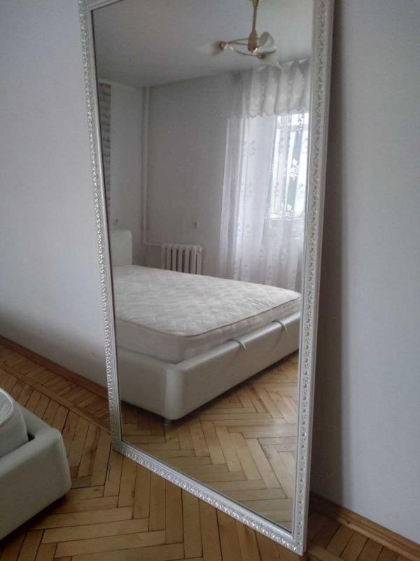 Продаж 2 кімнатної квартири 44 кв. м, Отакара Яроша вул. 61