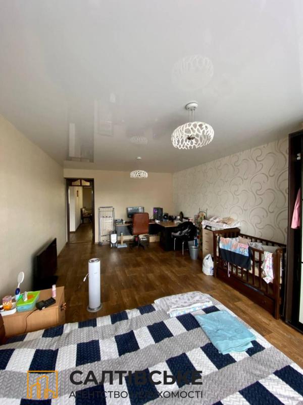 Sale 2 bedroom-(s) apartment 69 sq. m., Heroiv Pratsi Street 32г