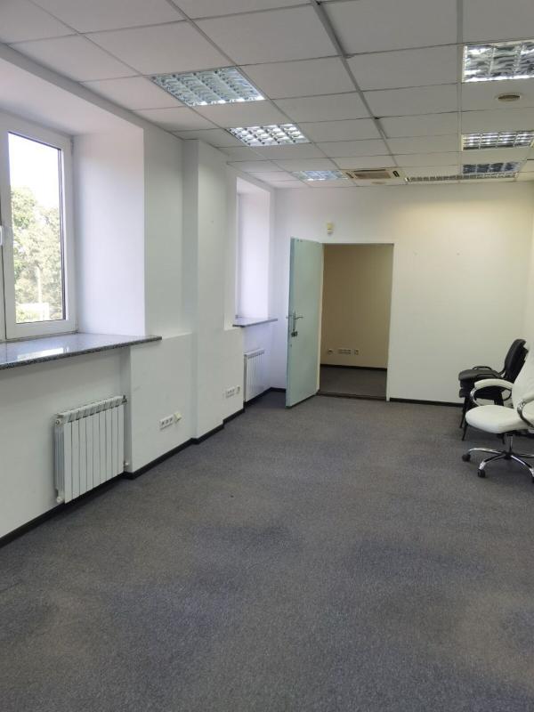 Long term rent commercial property Lvivska Street 23