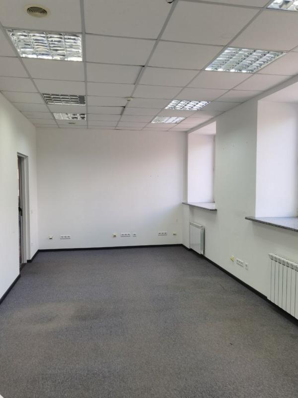 Long term rent commercial property Lvivska Street 23