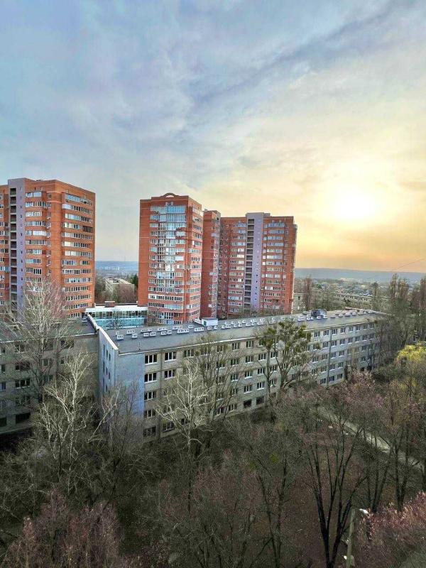 Продаж 2 кімнатної квартири 67 кв. м, Мирослава Мисли вул. (Цілиноградська) 50