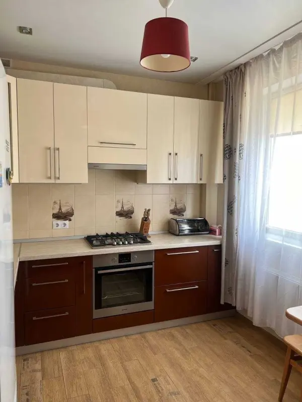 Apartment for sale - Peremohy Avenue 85