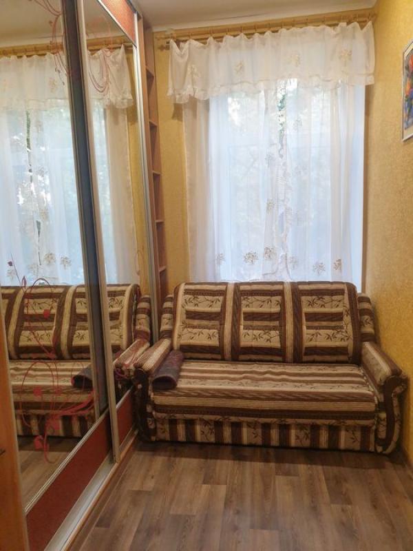 Long term rent 1 bedroom-(s) apartment Himnaziina naberezhna (Chervonoshkilna Embarkment) 1а