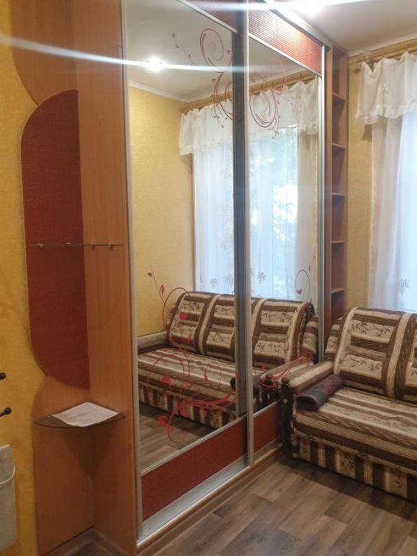 Long term rent 1 bedroom-(s) apartment Himnaziina naberezhna (Chervonoshkilna Embarkment) 1а