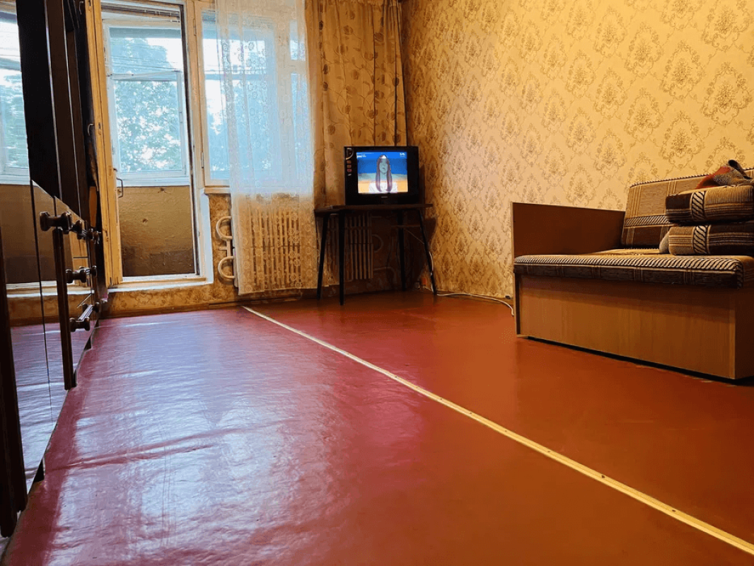 Sale 1 bedroom-(s) apartment 37 sq. m., Traktorobudivnykiv Avenue 134