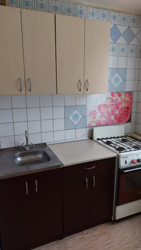 Long term rent 2 bedroom-(s) apartment Matrosova Street 14