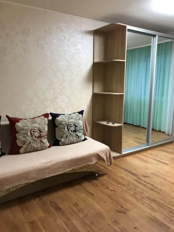 Apartment for rent - Yuriia Haharina Avenue 316в