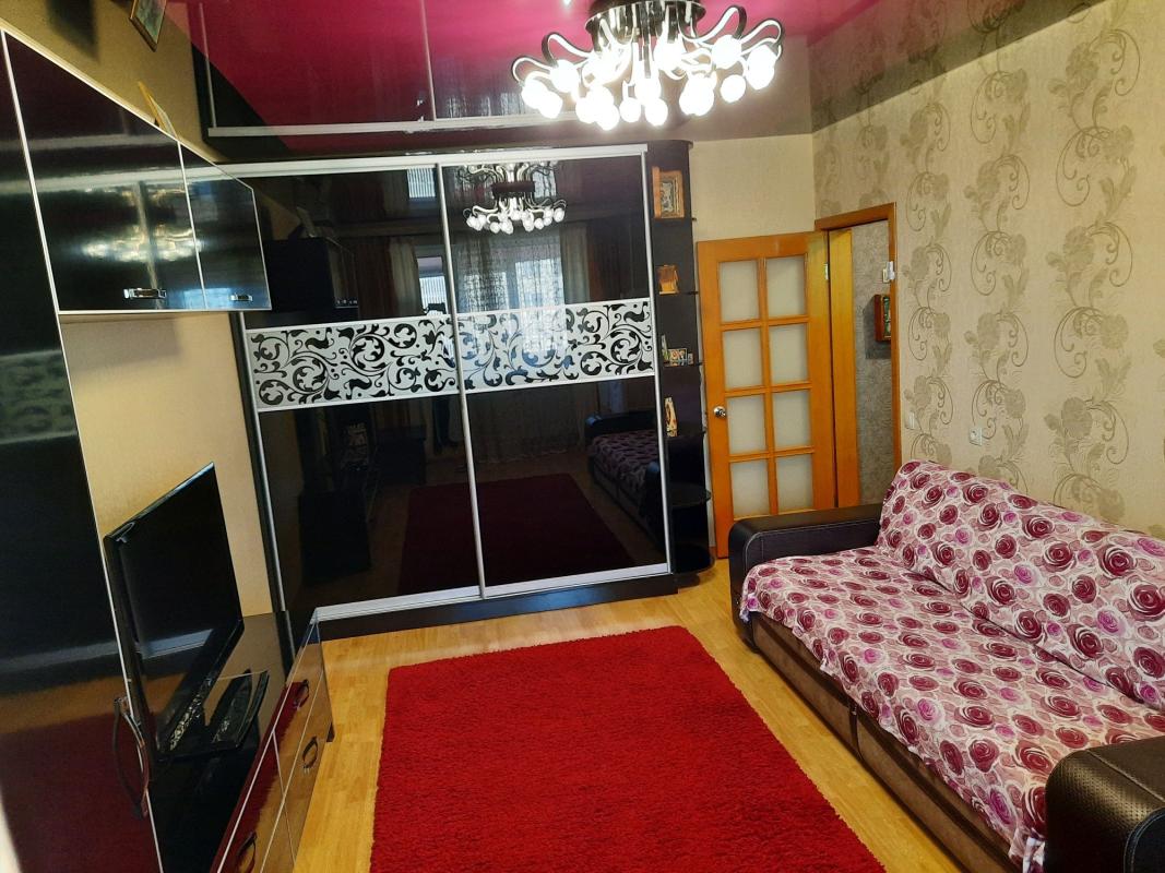 Продаж 2 кімнатної квартири 52 кв. м, Героїв Харкова просп. 250