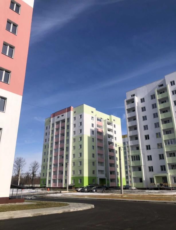 Продажа 1 комнатной квартиры 42 кв. м, Героїв Харкова просп. (Московский)