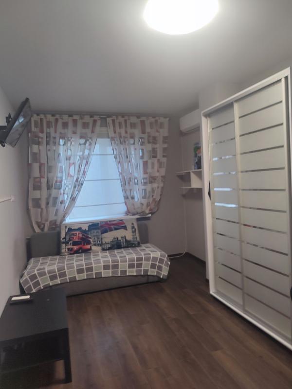 Sale 1 bedroom-(s) apartment 28 sq. m., Yaroslavska Street 25а